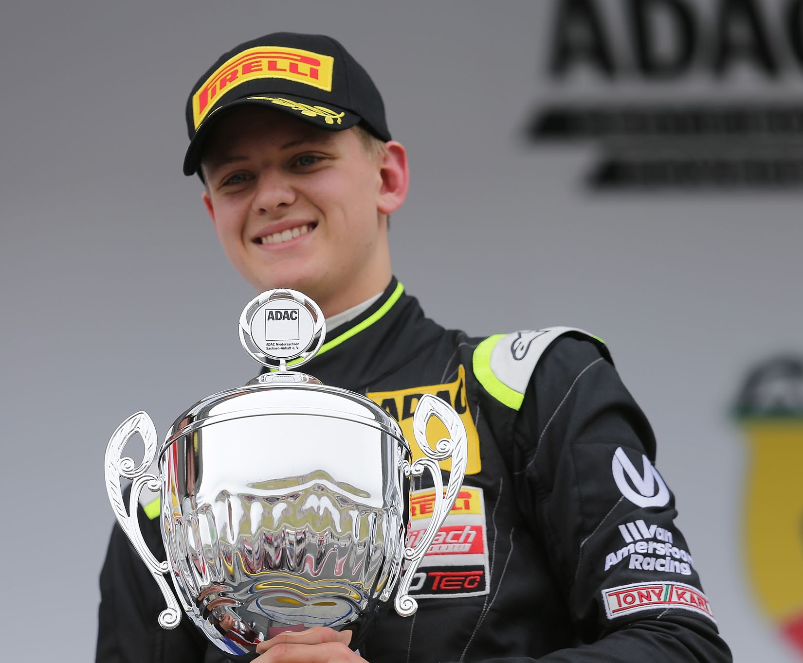 F4, a Misano doppietta Schumacher!