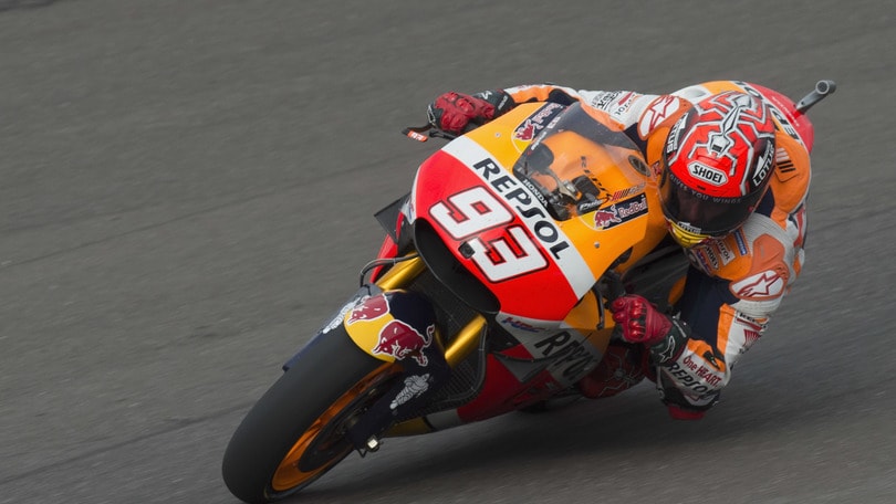 MotoGp Austin: pole a Marquez, Rossi è terzo