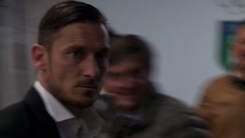 Roma, finalmente Totti: «Il boato al mio ingresso? Bello»