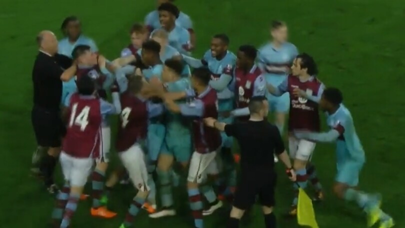 Maxi rissa tra i baby di Aston Villa e West Ham
