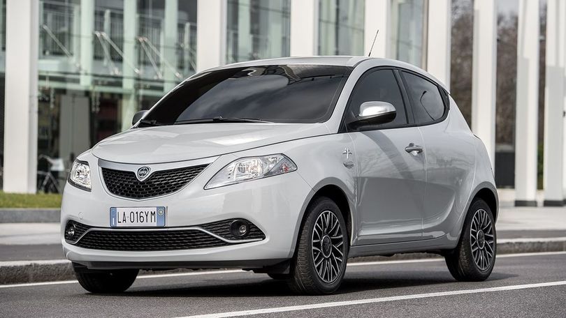 Lancia Ypsilon Mya: foto e prezzi