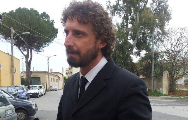 Abusivismo edilizio, inviato delle Iene aggredito a Sperlonga