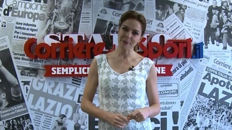 Intervista a Claudia Gerini: "Al cinema le donne sanno come far ridere"