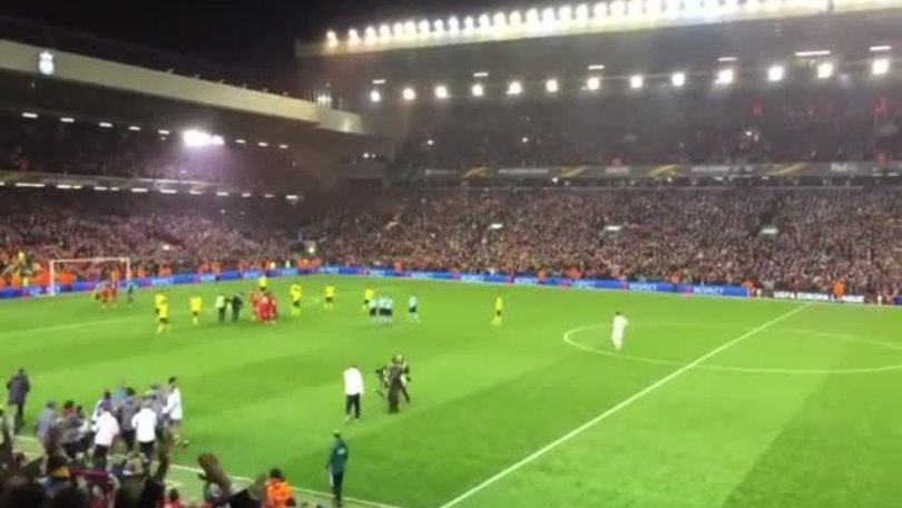 Liverpool-Borussia 4-3, stadio da brividi a fine partita