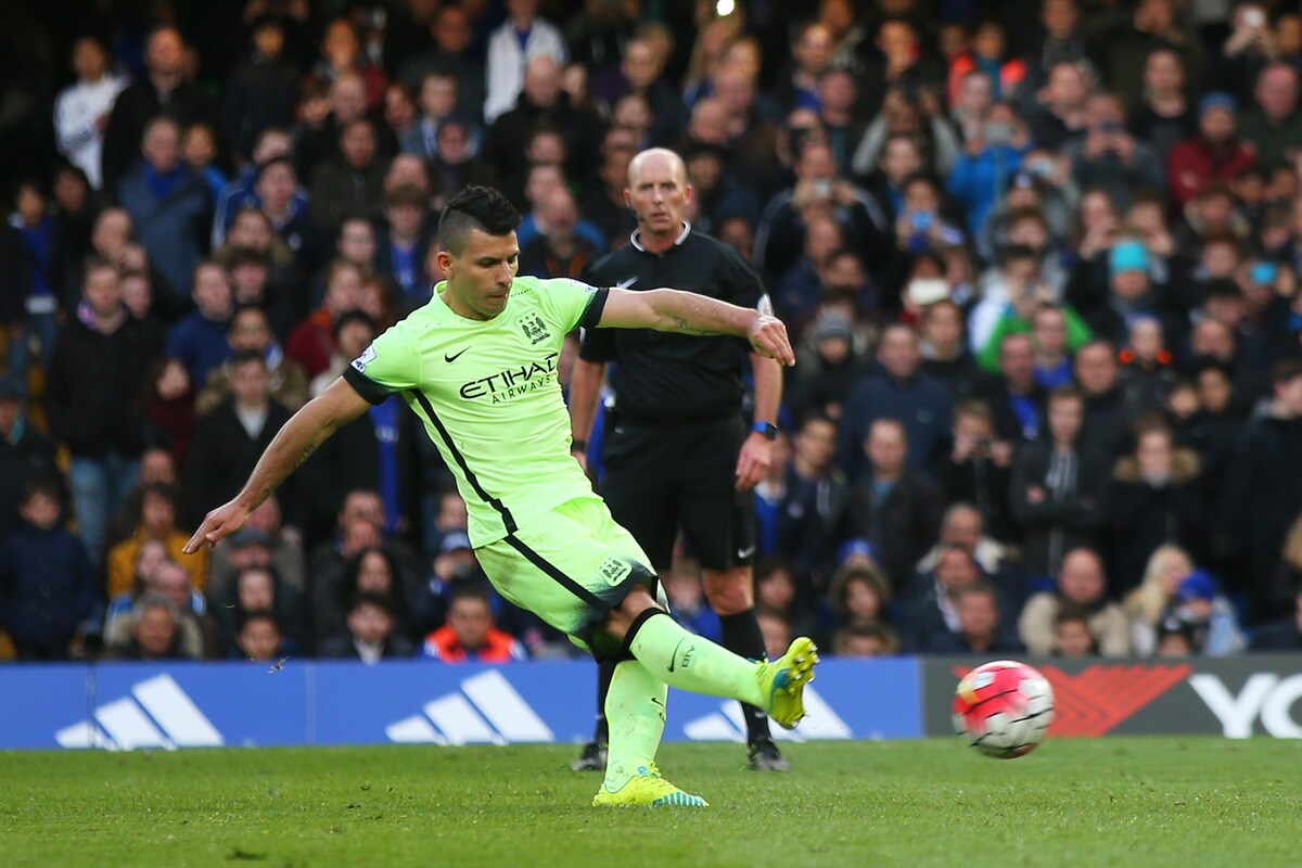 Manchester City, Aguero show: che tripletta contro il Chelsea