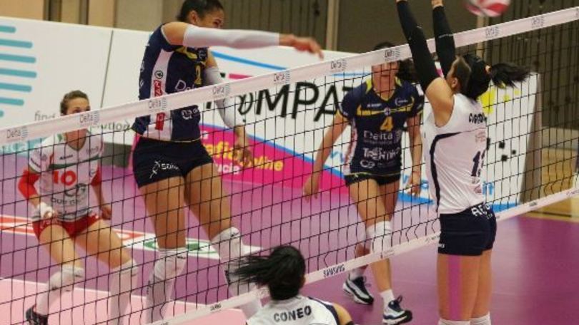 Vollley: A2 Femminile, Pesaro e Trento in semifinale