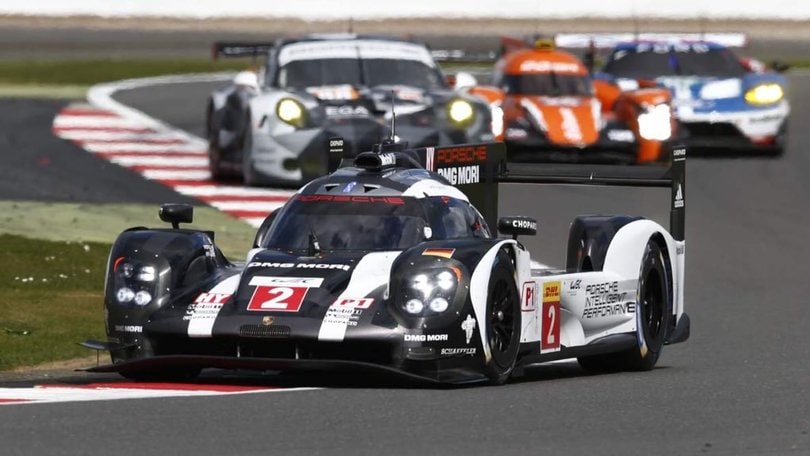 Mondiale Endurance, successo Audi ma la vittoria va a Porsche