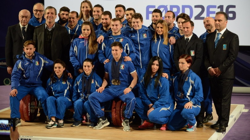 Pesi, l'Italia stacca i pass per le Olimpiadi di Rio
