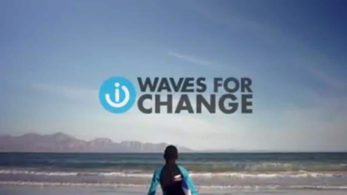 Waves for Change, il surf come terapia in Sudafrica