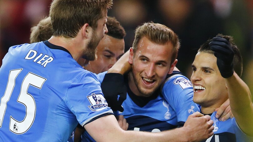 Premier League, Stoke City-Tottenham 0-4: Il Leicester è a +5