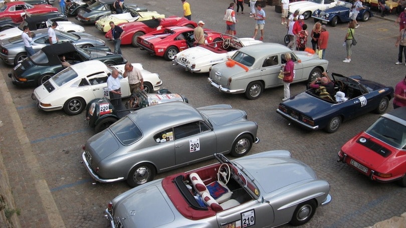 Targa Florio 100ª edizione: spettacolo con 400 macchine