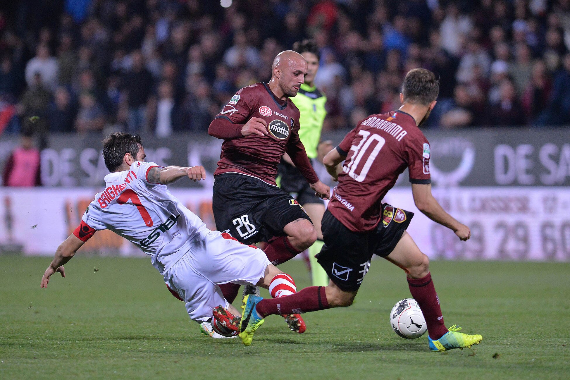 Serie B: Salernitana-Vicenza 0-0, un punto che serve solo ai veneti