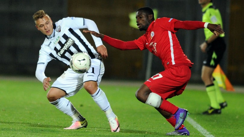 Serie B, spostata Bari-Ascoli: si giocherà il 14 maggio