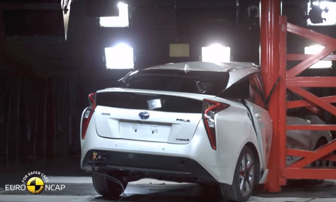 Toyota Prius, 5 stelle nei crash test EuroNcap