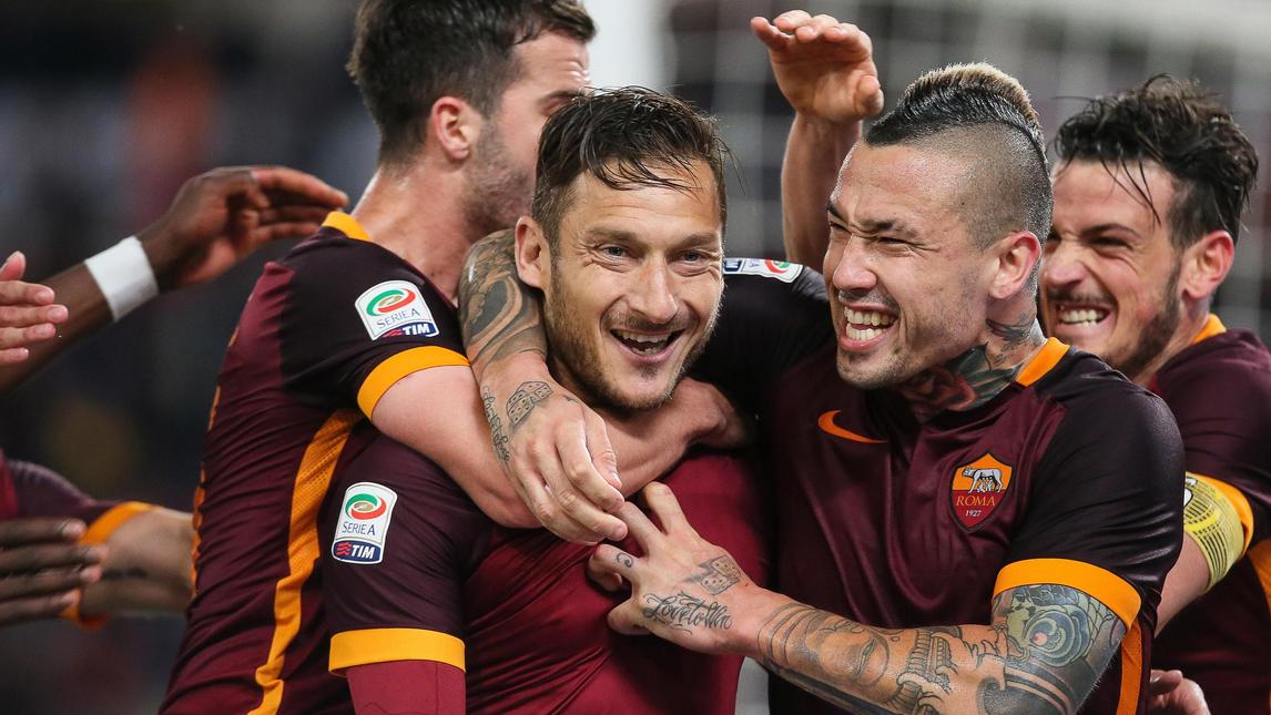 Roma-Torino 3-2: Totti show salva la Roma