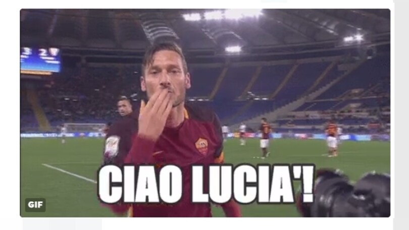 Totti salva la Roma e il web si scatena