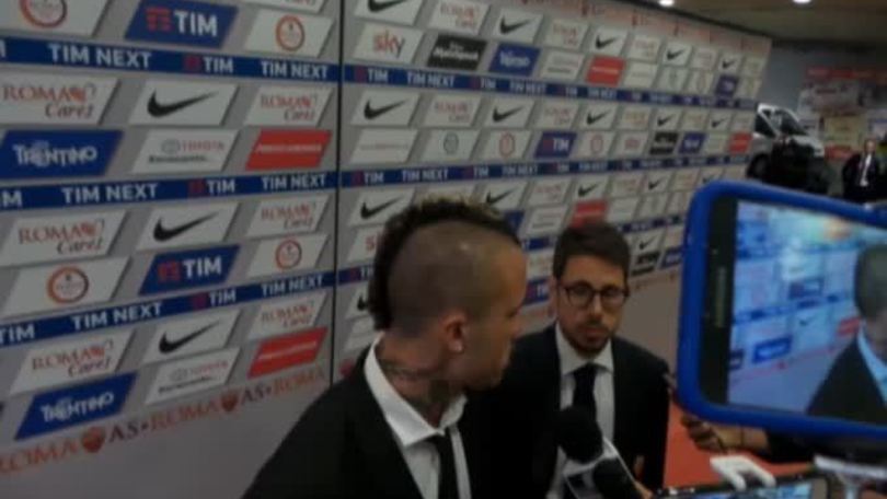 Nainggolan sicuro: "Totti unico e non abbiamo giocato a carte
