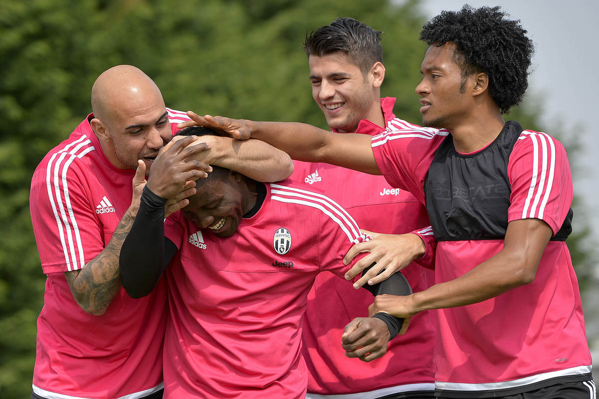La Juventus si allena in vista della Fiorentina: Chiellini e Pereyra in gruppo