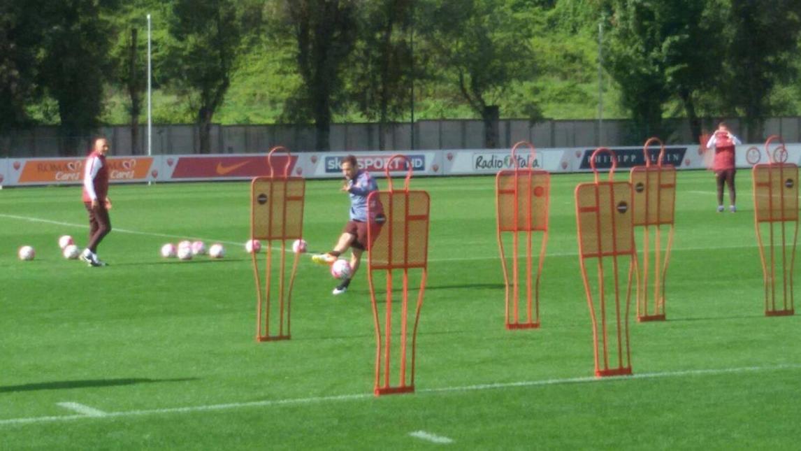 Serie A Roma, Totti in campo con Spalletti per il Napoli