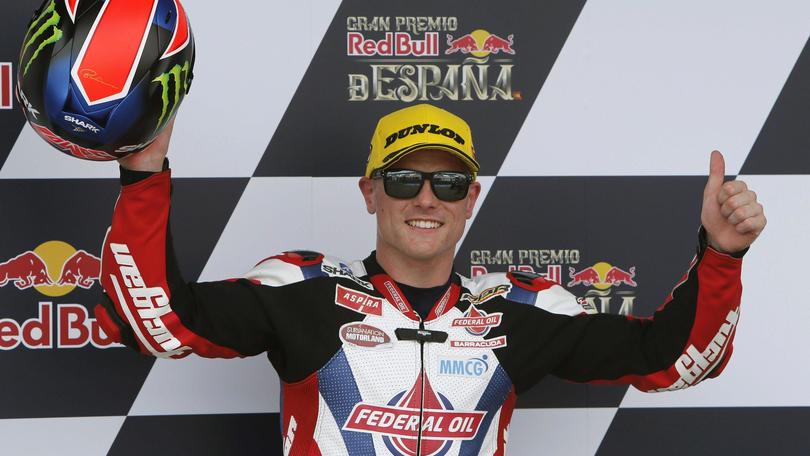 Moto2, a Jerez la pole è di Lowes
