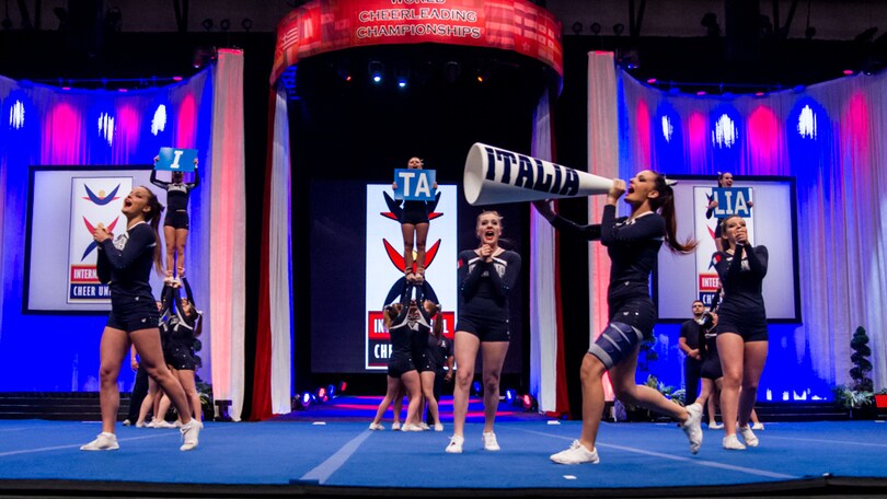 Mondiali di cheerleading: l'emozione è azzurra