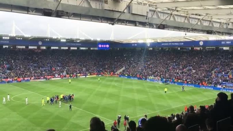 Leicester, i tifosi cantano: "Ranieri, oh, oh"
