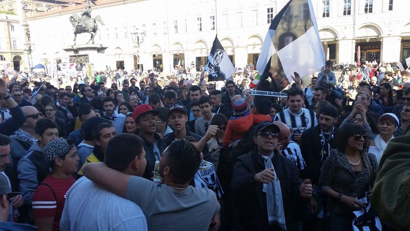 Juventus: le prime immagini della festa scudetto di piazza a Torino