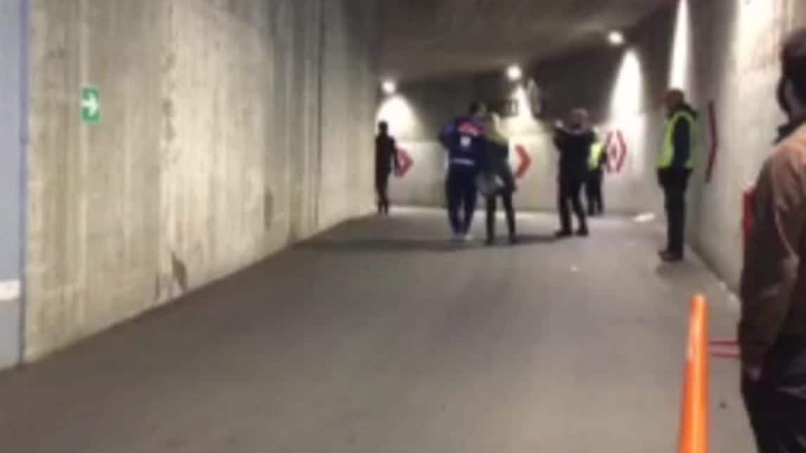 Napoli, Higuain lascia l'Olimpico scuro in volto