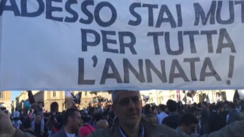 La gioia dei tifosi bianconeri a Torino
