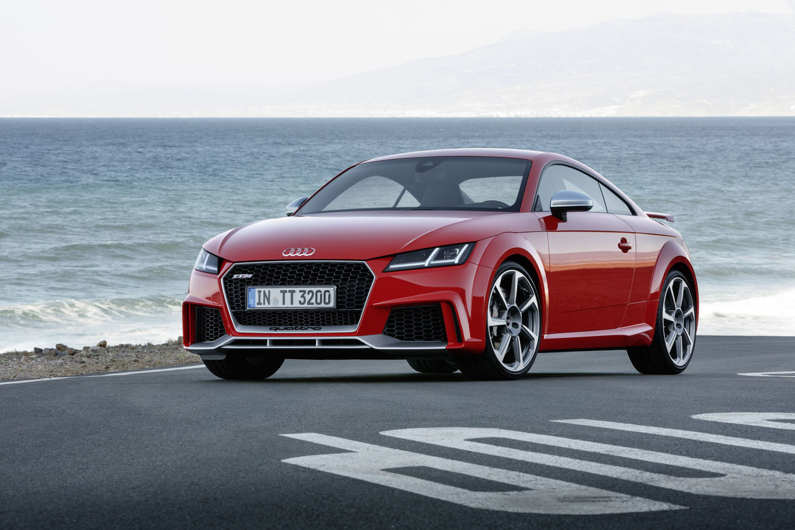 Audi TT RS Roadster e Coupé: foto