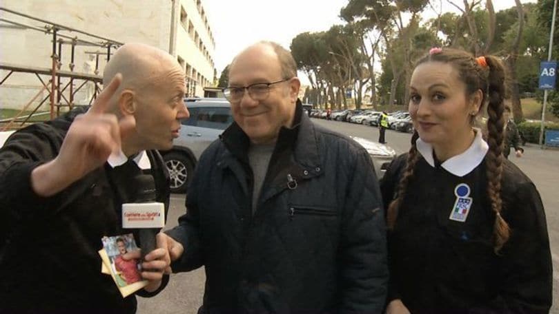 Anche Verdone e la Gerini stanno con Totti!