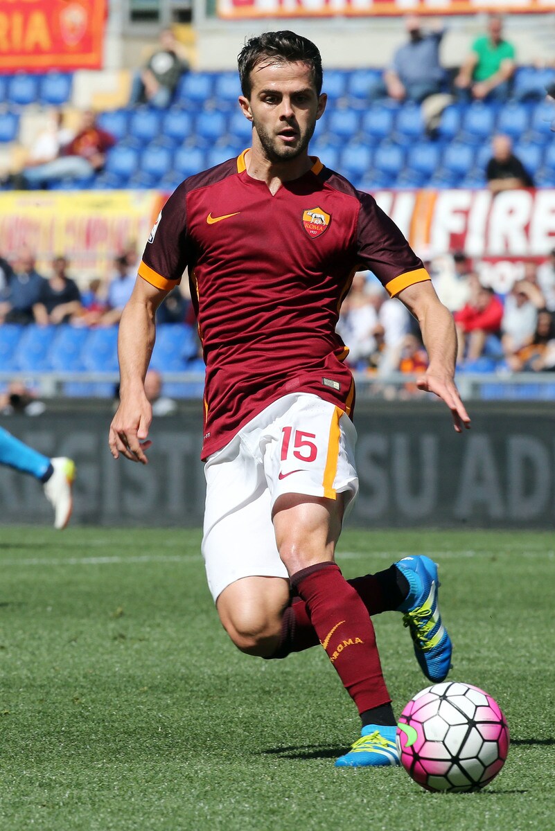 Calciomercato Roma, «Ancelotti vuole Pjanic al Bayern Monaco»