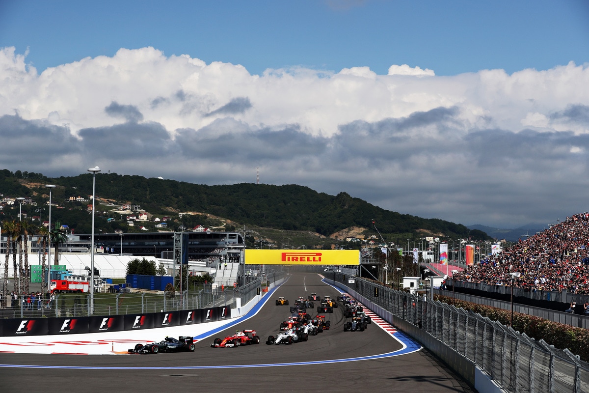 F1, Gp Sochi: trionfo Rosberg, Raikkonen terzo