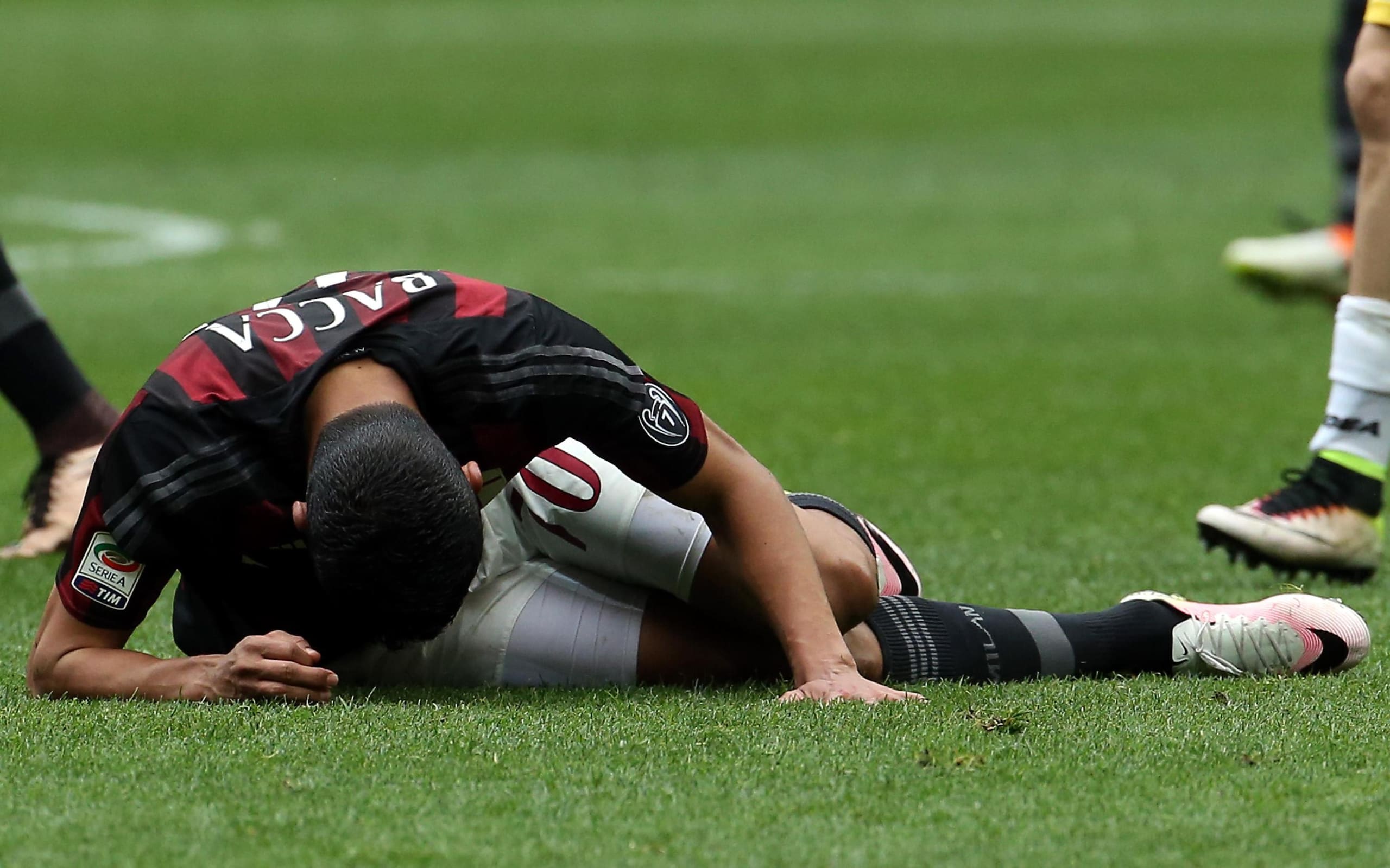 Berlusconi, richiamare Mihajlovic e vendere il Milan prima che lo sfascio sia totale