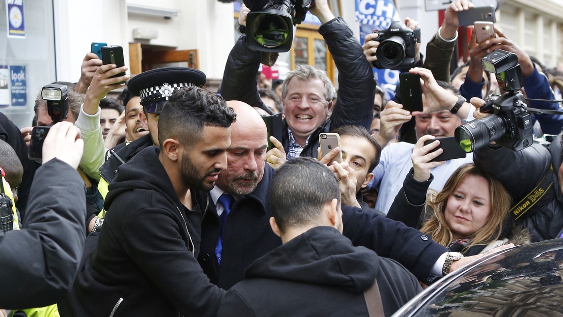 Leicester, giocatori come star in pizzeria