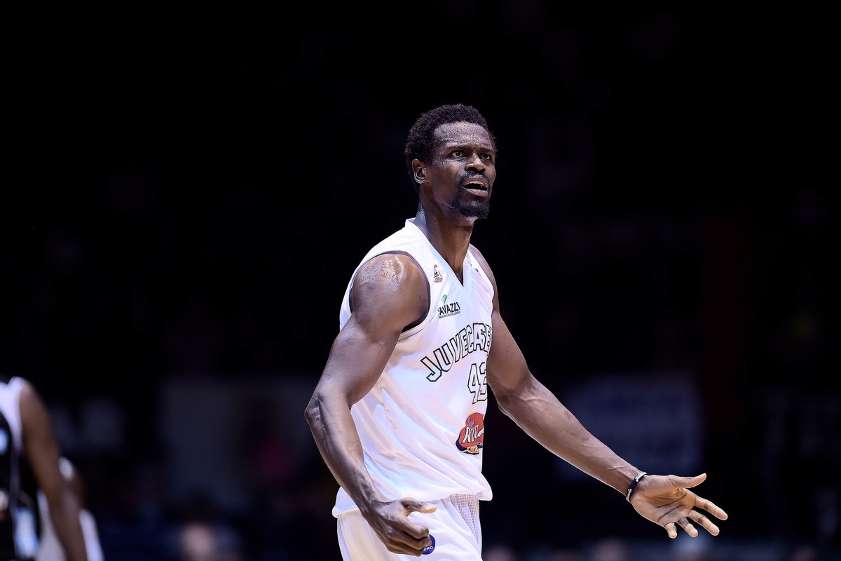 Della Valle affonda Bologna, retrocede la Virtus