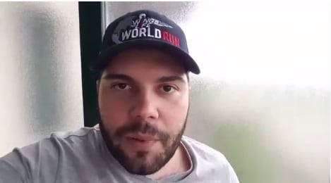 Salvatore Esposito diventa runner alla "Selfie Run"