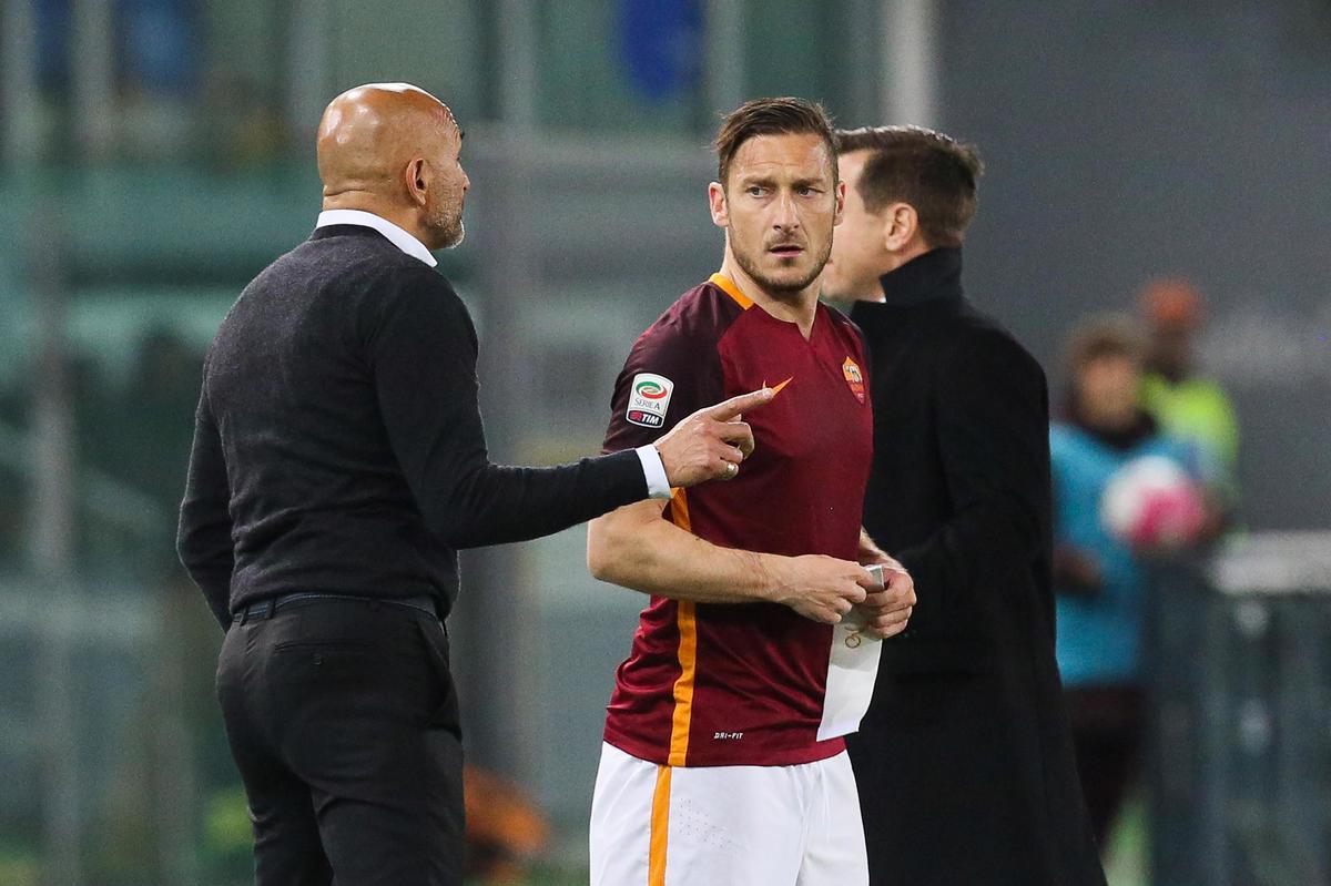 Roma, Spalletti polemico riapre il caso Totti