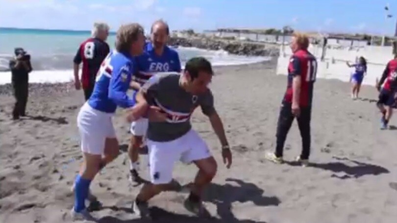 Samp-Genoa, la sfida tra grandi ex in spiaggia