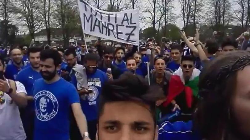Centinaia di italiani sono andati a Leicester per festeggiare Ranieri