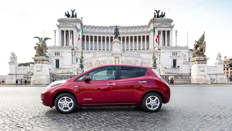 Nissan Leaf, tutta mia la città: la prova