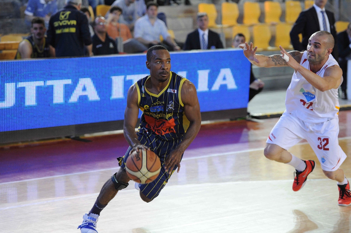 Basket A2, tre squadre già ai quarti