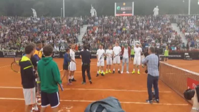 ‘Tennis with Stars, cori per Totti: "C'è solo un capitano"