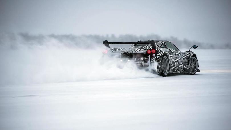 Pagani Huayra BC, tempesta di ghiaccio