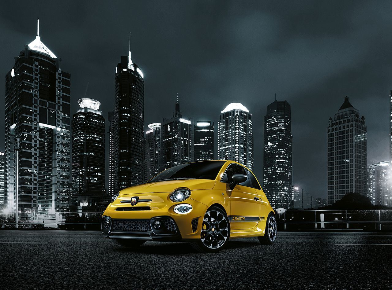 Abarth 595, col restyling aumenta la potenza
