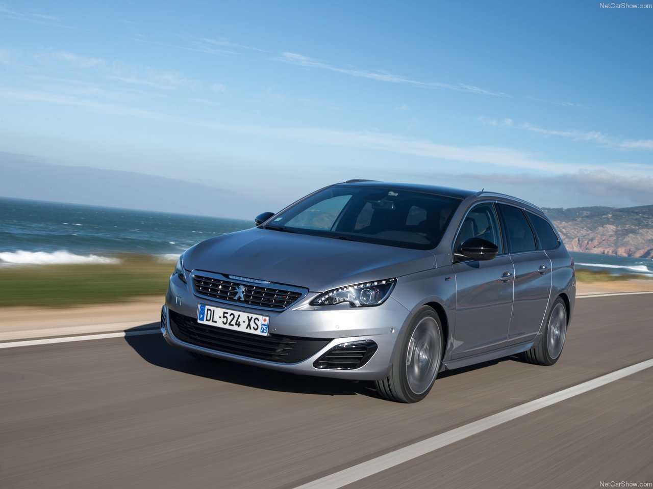 Peugeot 308 GT SW, con classe e con grinta: la prova