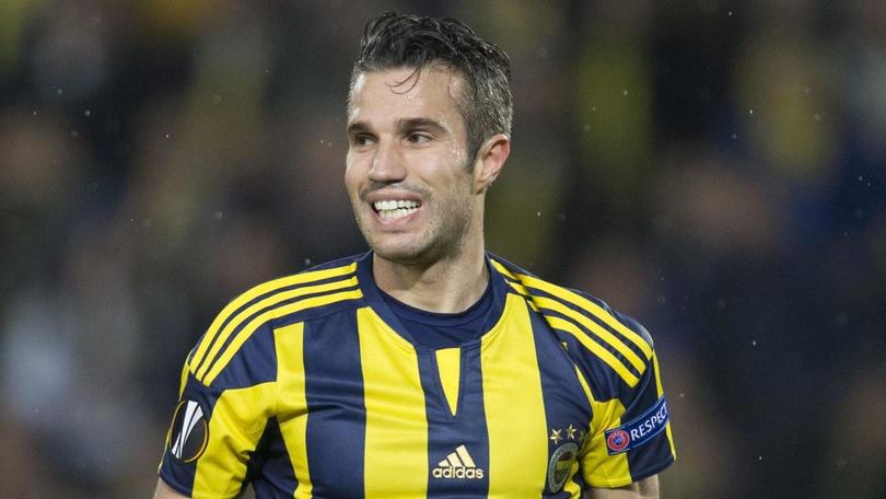 Lazio, il Fenerbahce: «Van Persie resta con noi»