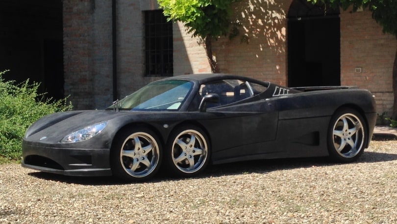 Covini C6W, la supercar italiana a 6 ruote