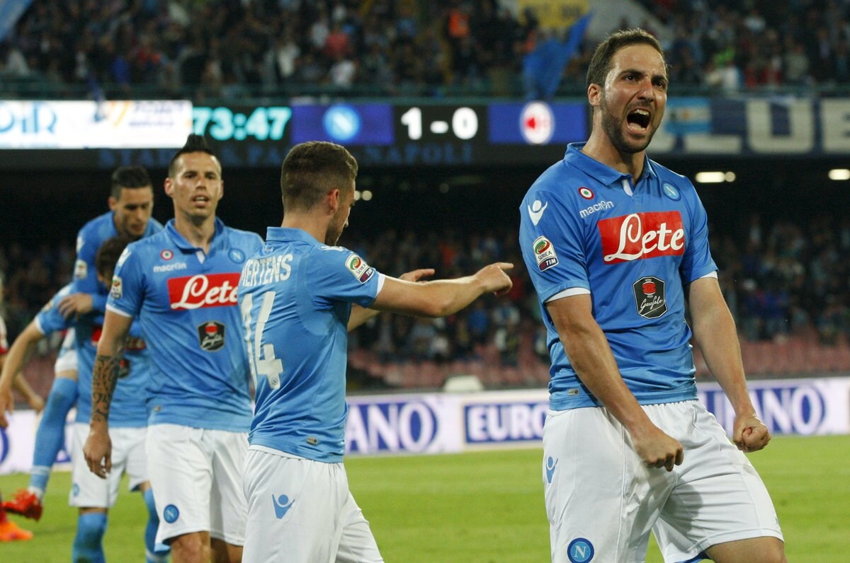 Napoli, San Paolo pieno per l'ultima con il Frosinone