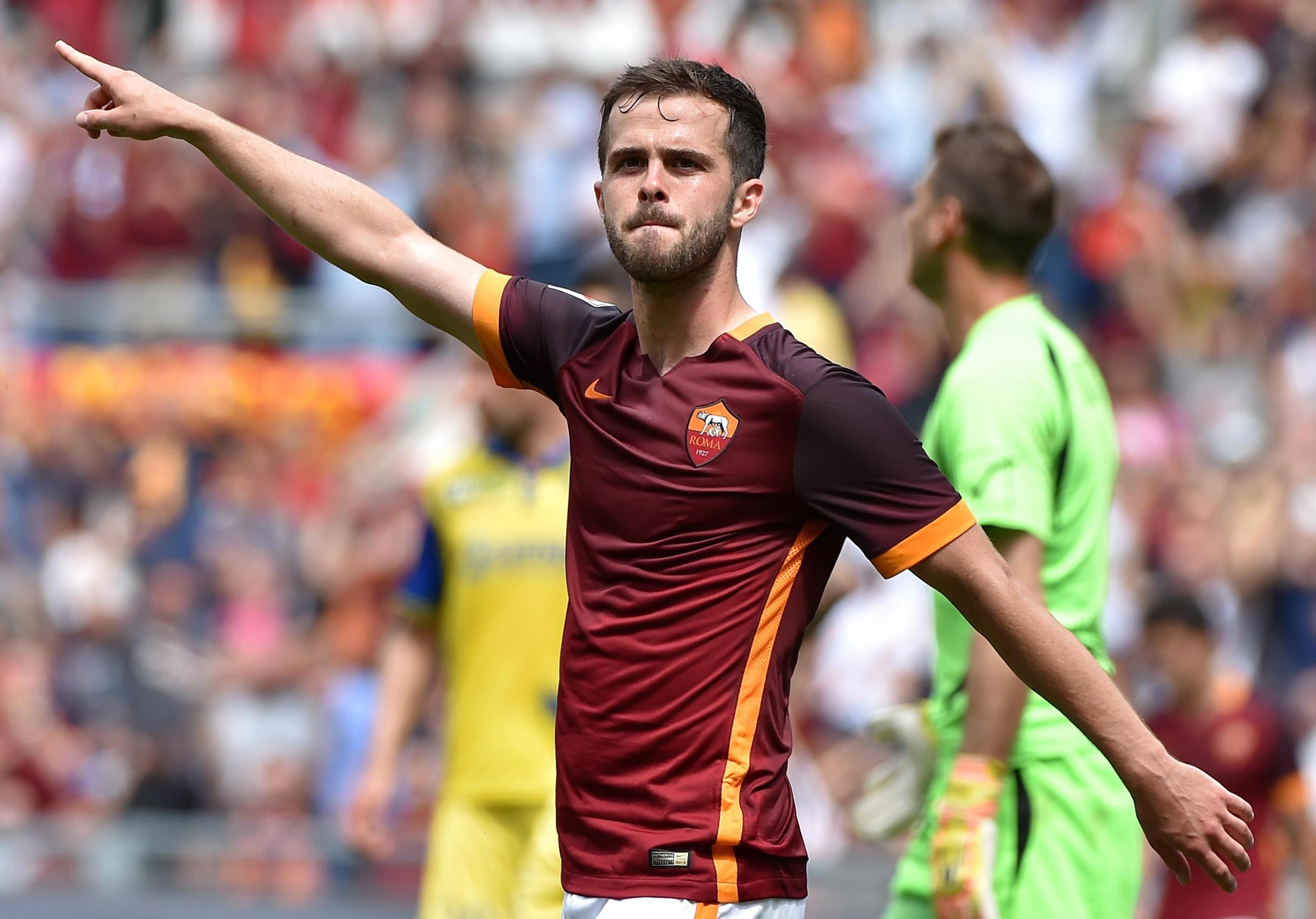 Calciomercato Roma, «nessuno ha pagato la clausola per Pjanic»